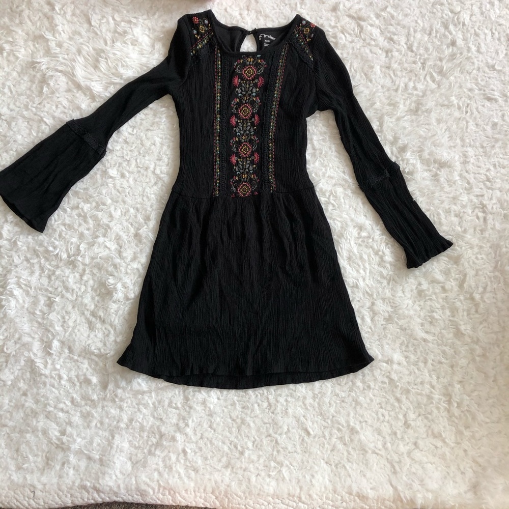 Mid-length dress (youth Sized)